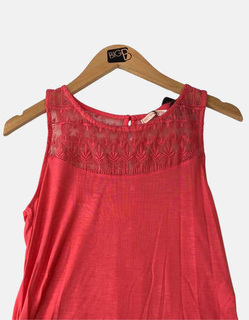 Pink tank FM